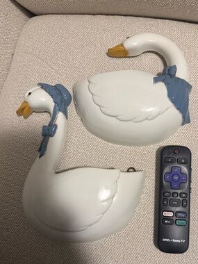 Vintage homeco white gooses ducks planter basket wall decor set of 2